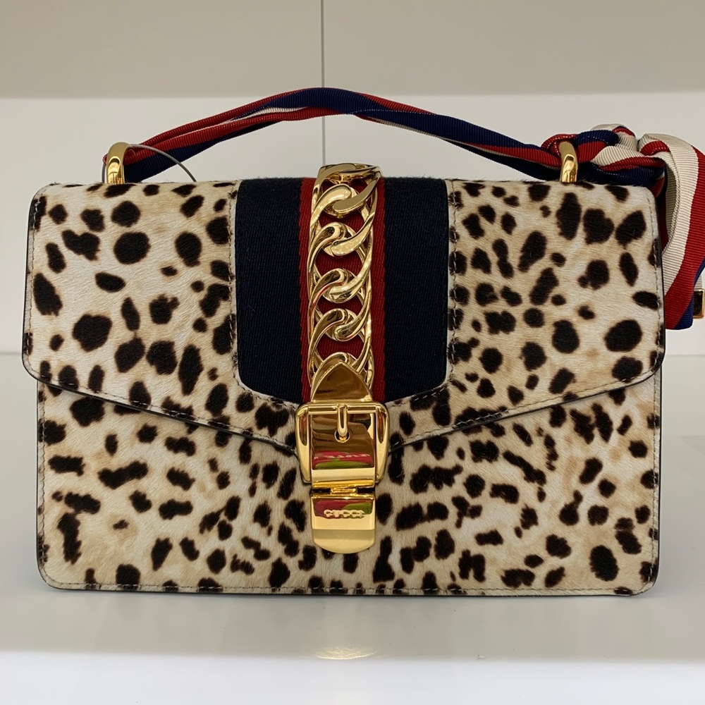 Brand new Gucci hand/shoulder bag